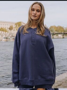 Daily Drills Fleece Henley